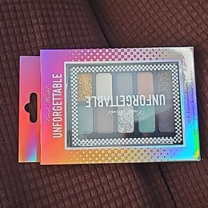 Pearl World Unforgettable 10 PC Eyeshadow Palette Makeup Glitter